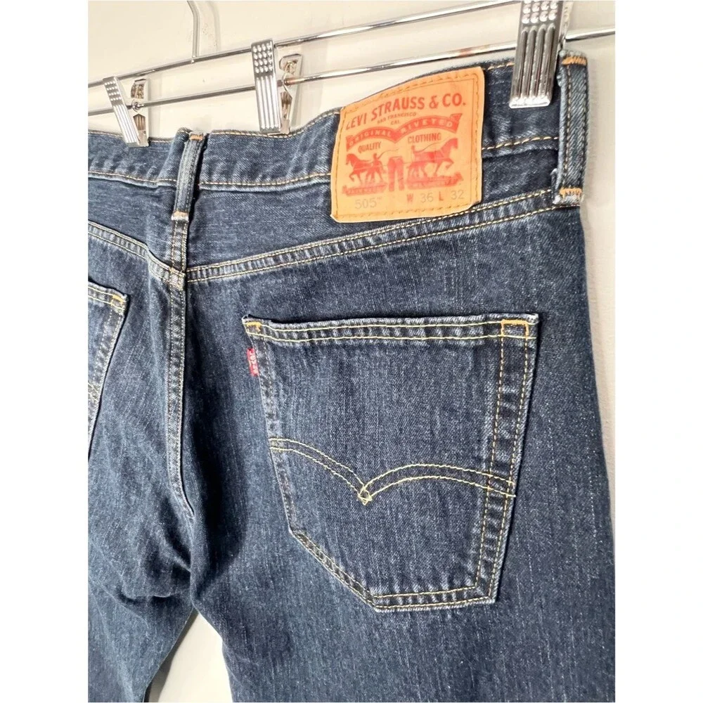 Levi’s 505 Regular Fit Dark Wash Jeans Straight Leg 36 x 32